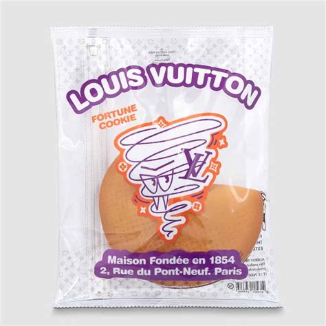 louis vuitton cookie wrapper.